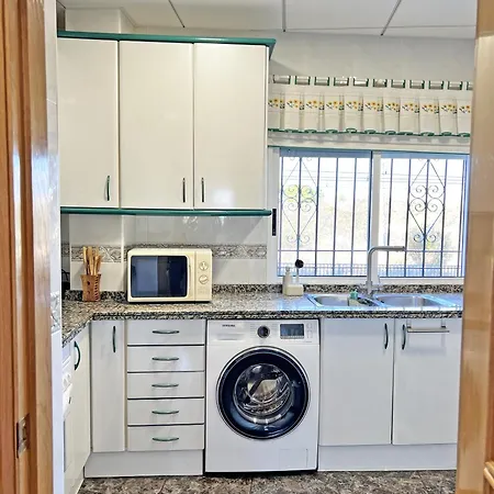 A 100m De La Playa. 2 Hab. A/c Διαμέρισμα Αλικάντε